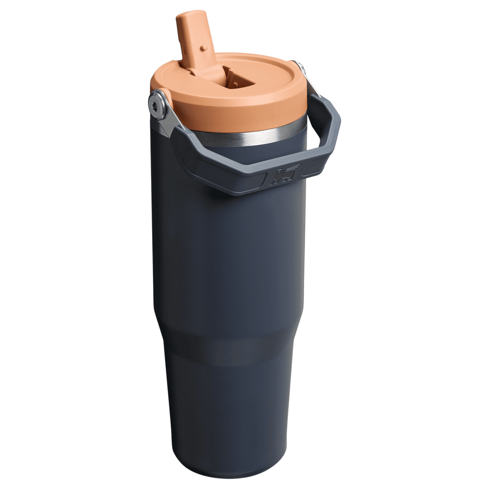 Stanley 1913 アイスフロー フリップストロー2.0 真空断熱タンブラー 30 oz（約0.89L） in Twilight | View 2