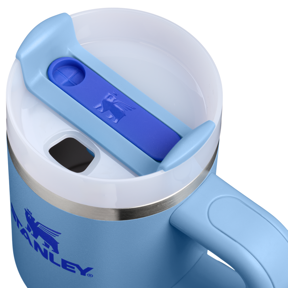 Stanley 1913 クエンチャー H2.0 フローステート 真空断熱タンブラー 14 oz （約0.41L） in Blue Sky | View 3