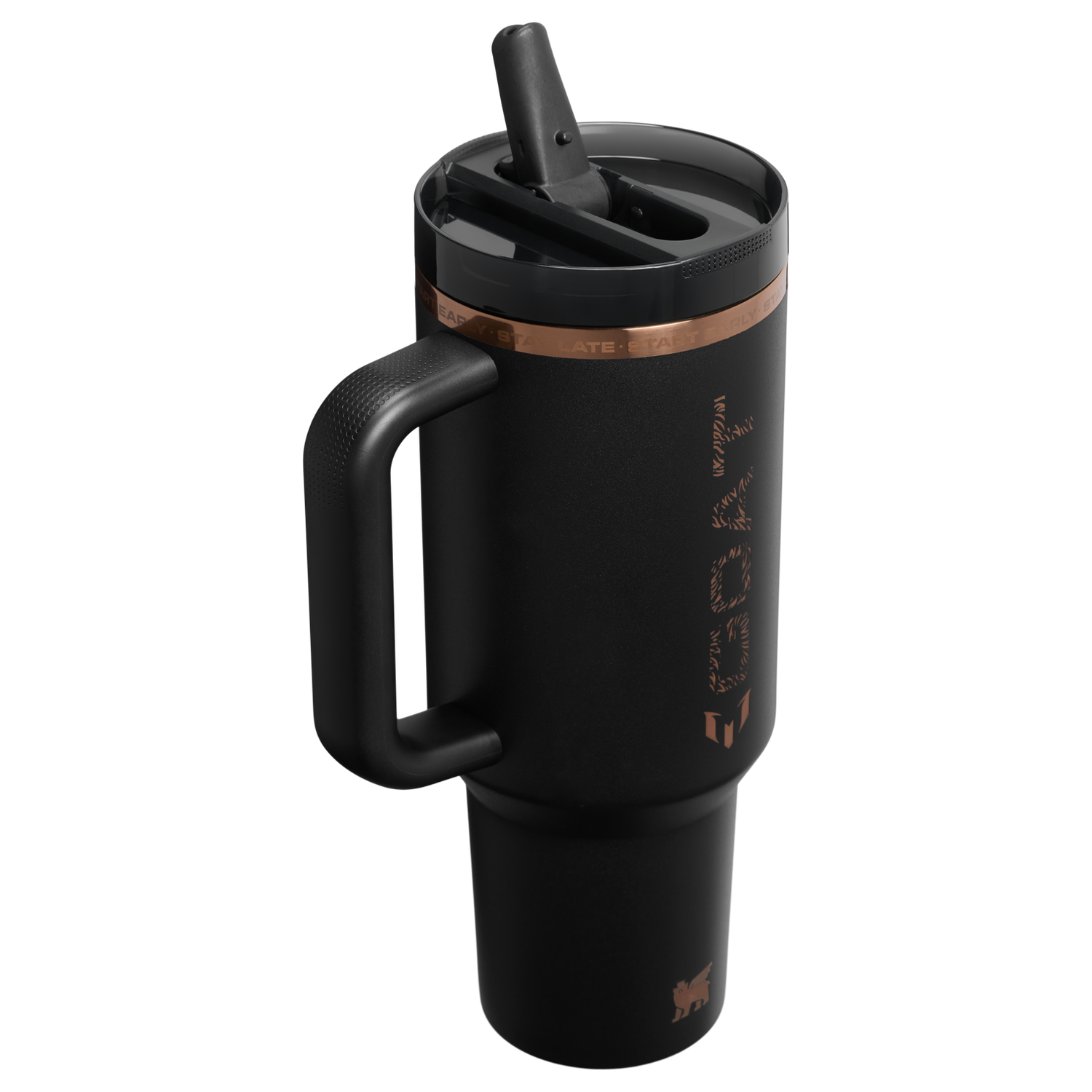 Stanley 1913 Messi x Stanley 1913 クエンチャー プロツアー フリップストロー 真空断熱タンブラー 40 oz（約1.18L） in Messi GOAT Black | View 4