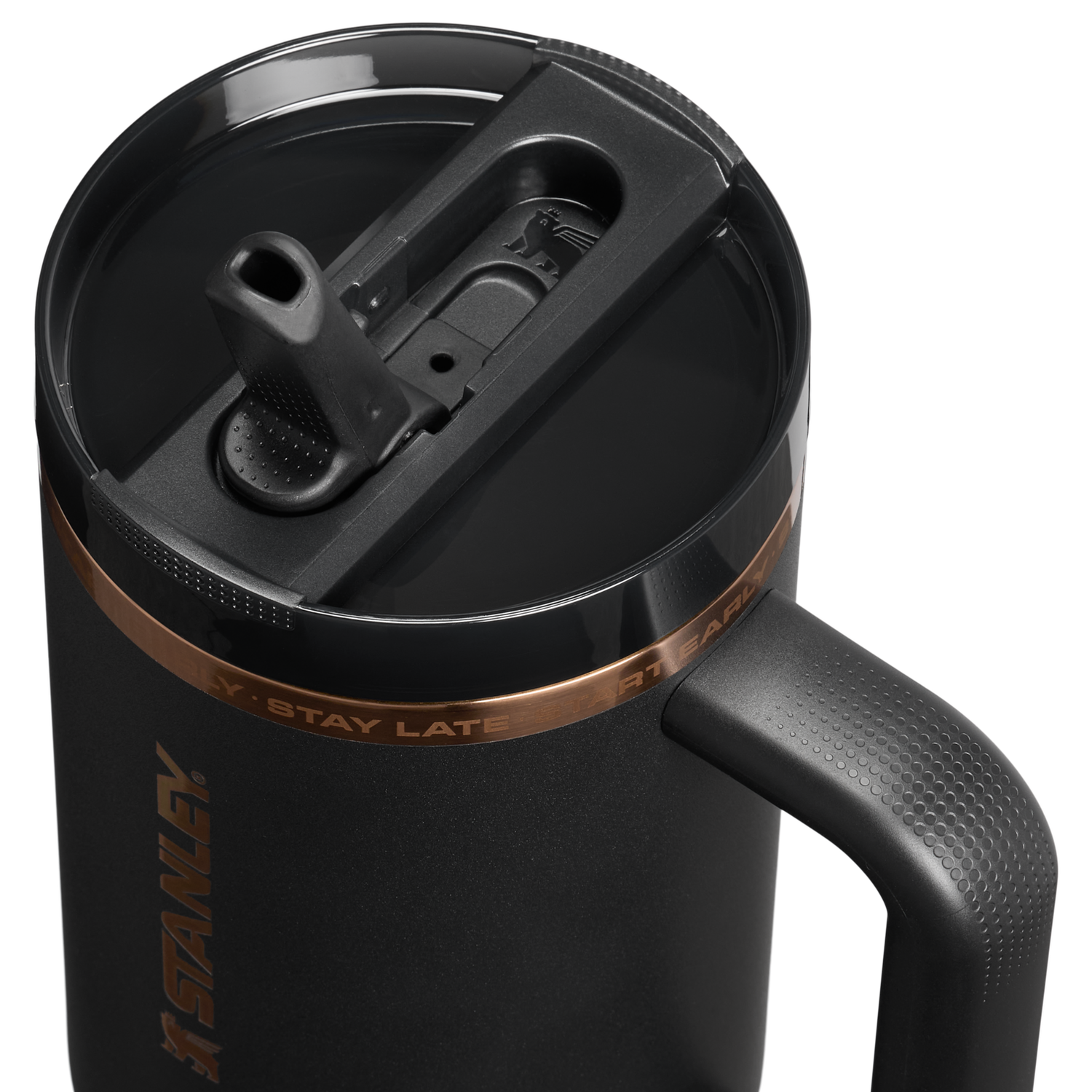 Stanley 1913 Messi x Stanley 1913 クエンチャー プロツアー フリップストロー 真空断熱タンブラー 40 oz（約1.18L） in Messi GOAT Black | View 3