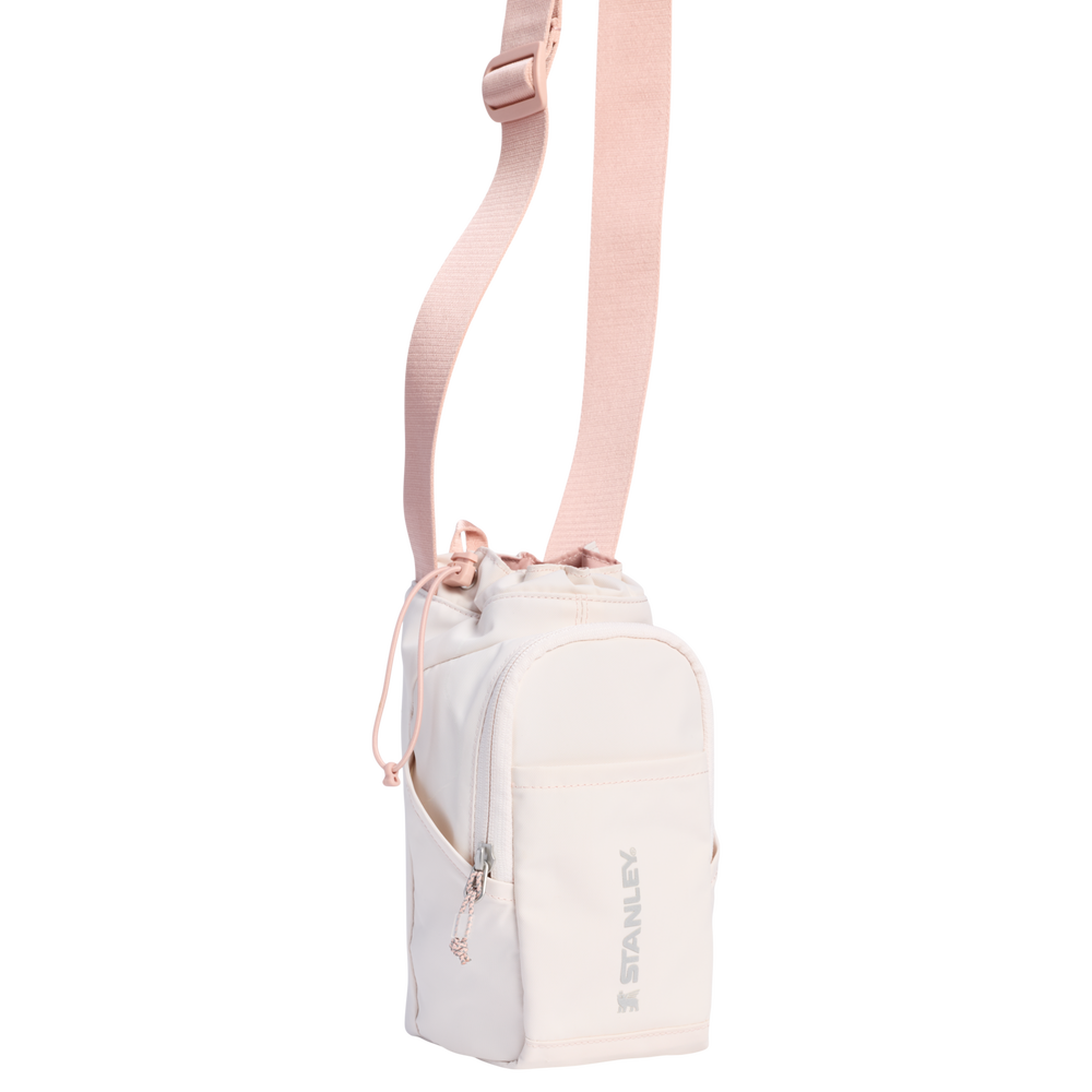 Stanley 1913 バイタライズ キャリーオール 3.3 QT（約3.1L） in Rose Quartz | Pocket Detailed View